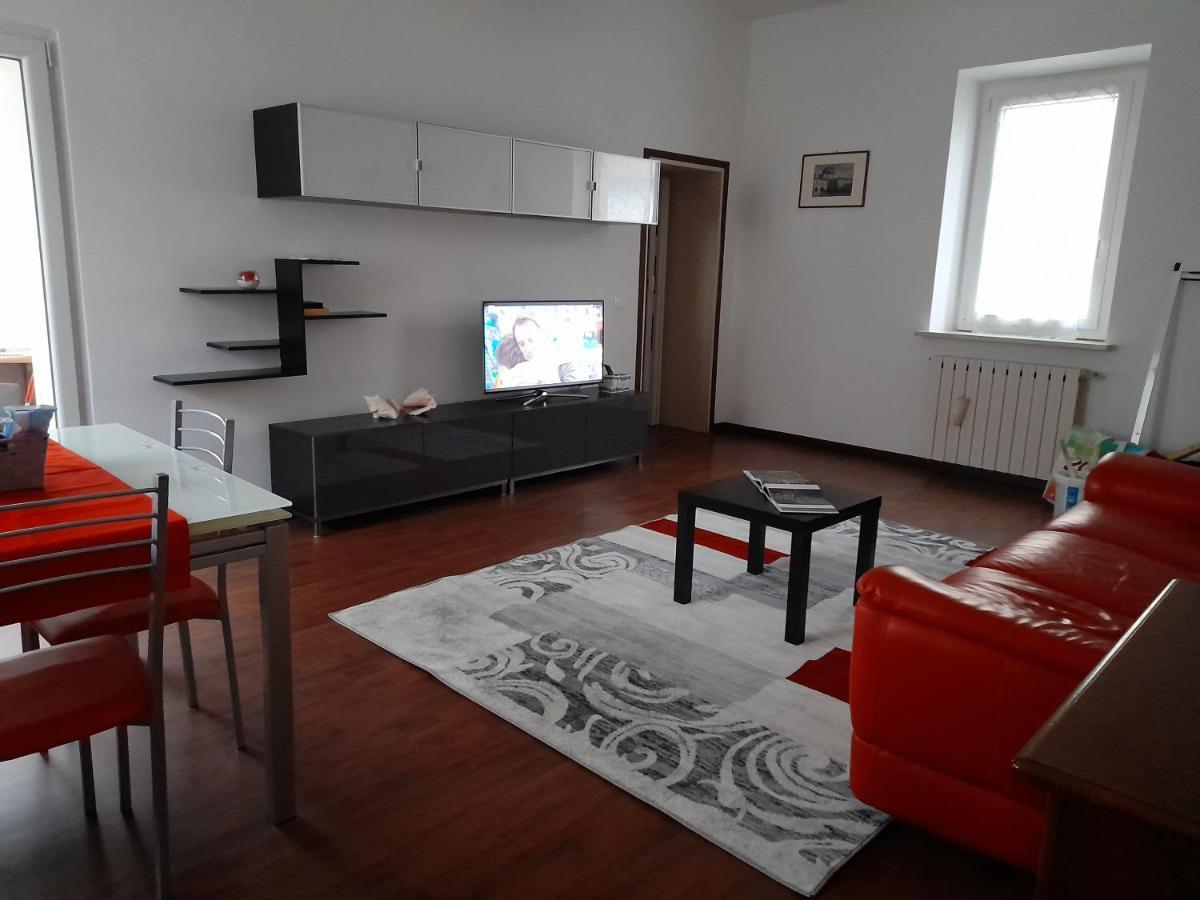 Domus Flavia Lägenhet Mantova Exteriör bild